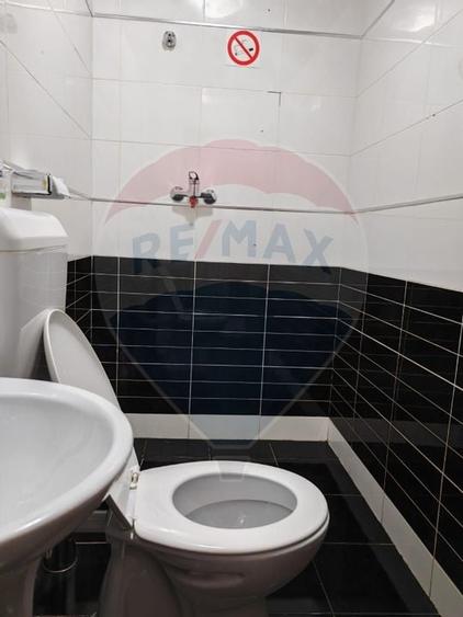 Apartament cu 4 camere de vânzare in zona centrala - 7