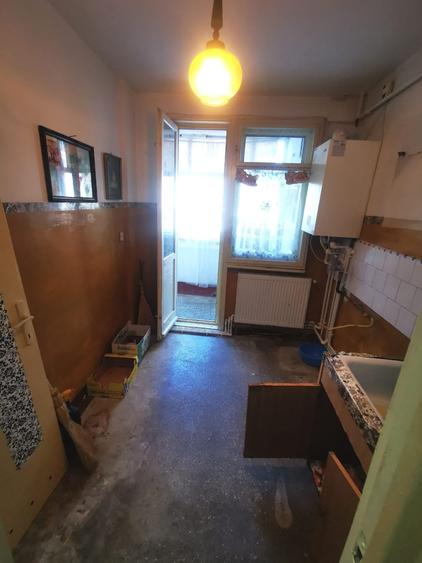 2 camere Tiglina 3 preț 49000 euro - 1