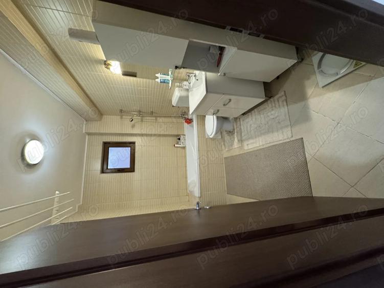 Casa de vanzare la 12-15 min de mers pe jos de metrou Dimitrie Leonida-l - 5