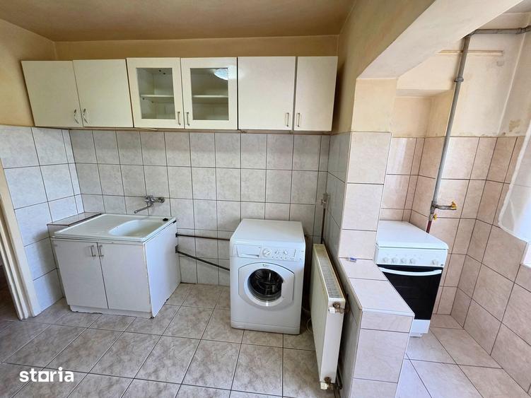 Vand apartament cu 2 camere decomandat in Calea Lipovei 78.000 euro - 16