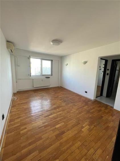 Vanzare apartament 2 camere spital Pantelimon - 1