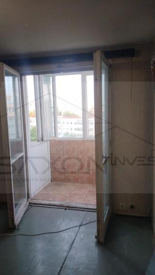 Metrou Titan apartament cu 3 camere - 8