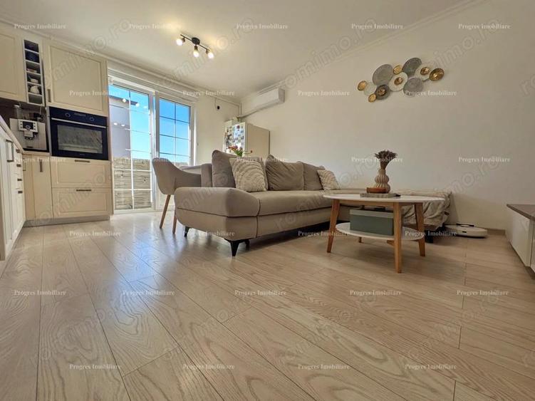 Apartament 2 camere + curte proprie - mobilat si utilat - parcare inclusa - 9