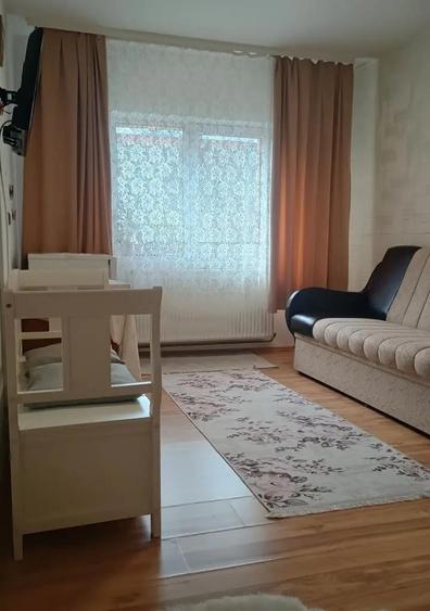 Apartament 2 camere decomandat,zona Faget,92000 Euro - 1