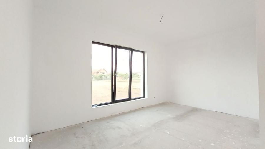 Casa noua spatioasa cu teren mare Zimandcuz - 5