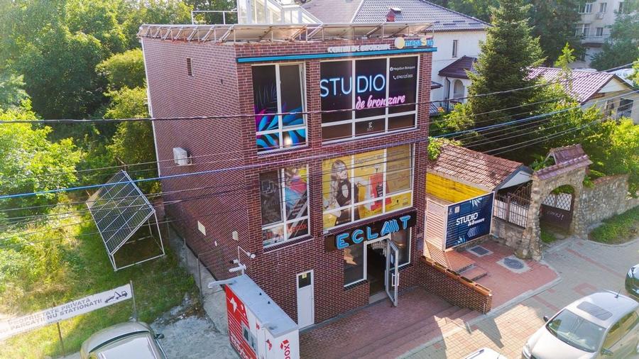 CLADIRE COMERCIALA CU SPATII OPEN SPACE - 2