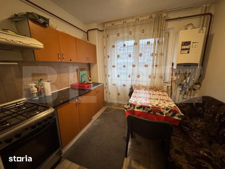 Apartament cu 2 camere semidecomandat în Lăpuș Argeș