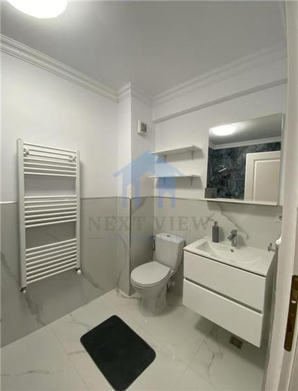 Apartament cu 2 camere decomandat în Dâmbul Rotund