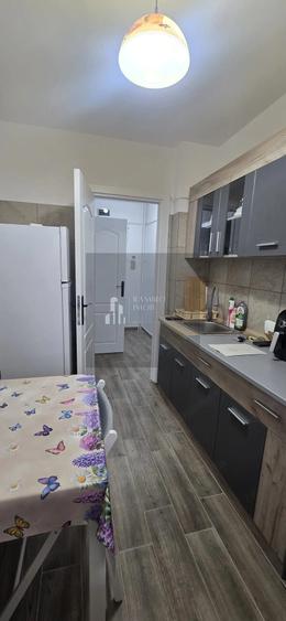 Apartament cu 2 camere semidecomandat, mobilat în Alexandru Obregia