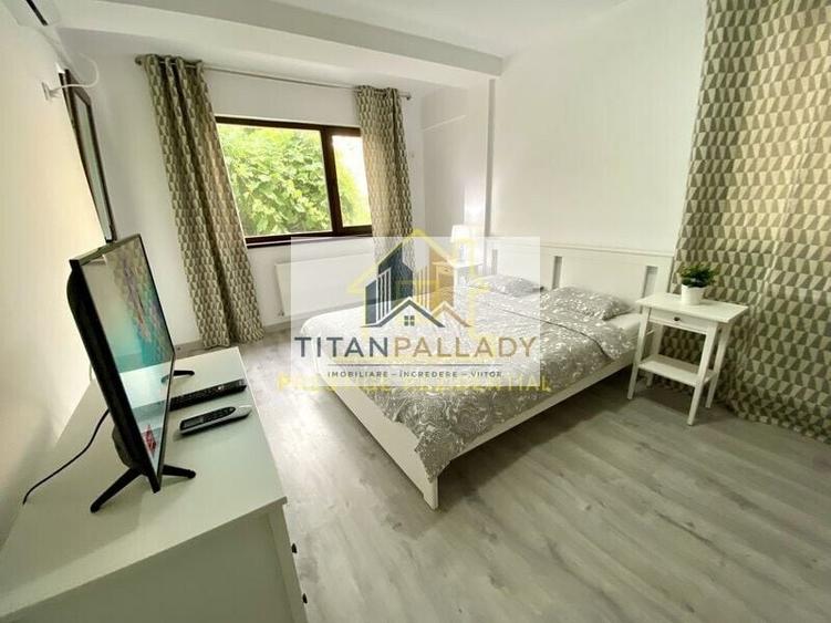 Apartament cu 3 camere decomandat în Theodor Pallady