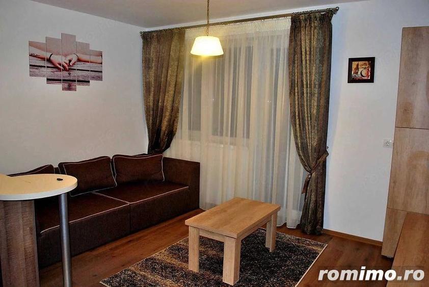 Garsonieră decomandată în Lipovei