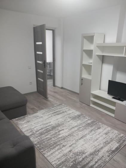 Garsonieră decomandată în Unirii
