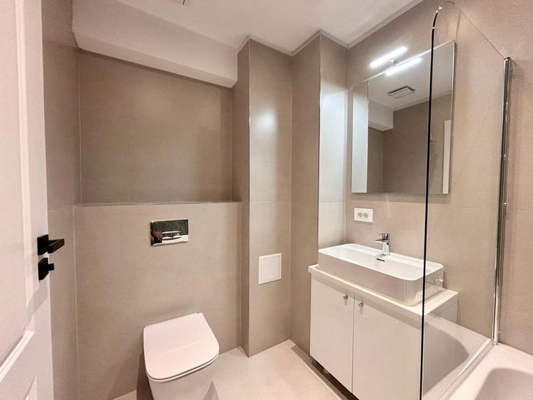 Apartament cu 3 camere, mobilat în Floreasca