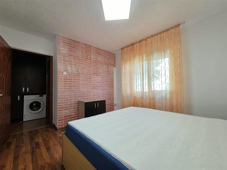 Apartament cu 2 camere decomandat în Metalurgie