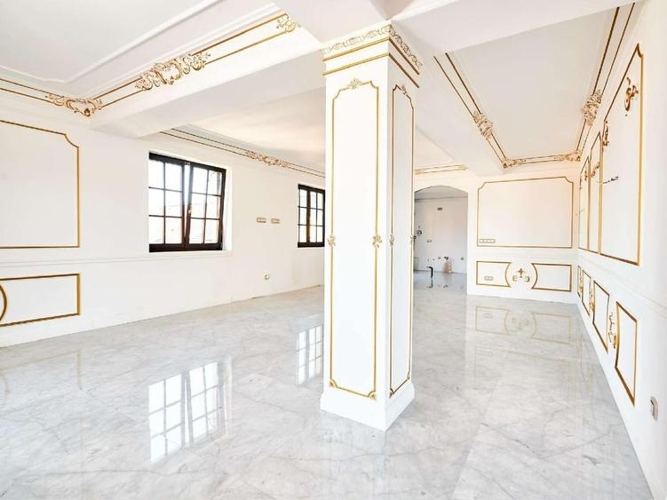 Apartament cu 5 camere în Ronaț