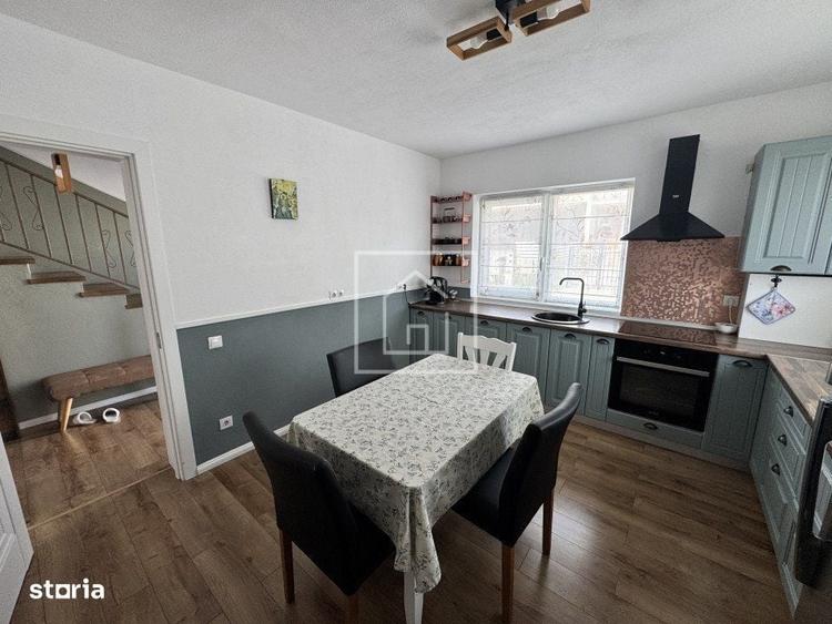 Casă cu 4 camere cu Teren 220 Mp în Roșia