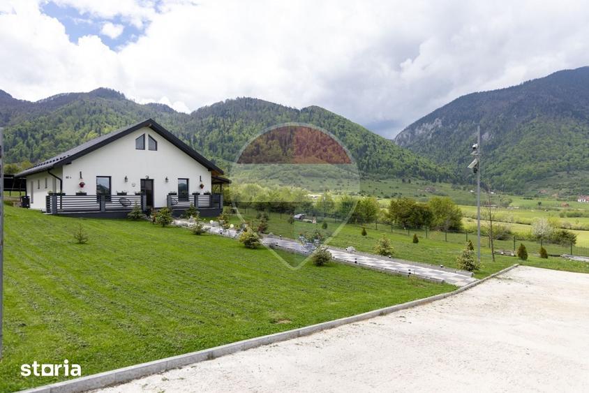 Teren de 1100 mp, în Tohănița