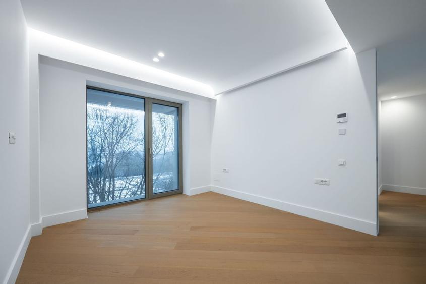 CORTINA 126 | Vedere libera | 2,900 Eur/mpc [+21% TVA] ULTRALUX - 16