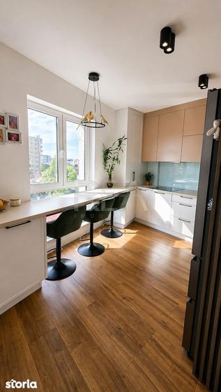 Apartament cu 3 camere decomandat, mobilat în Vitan