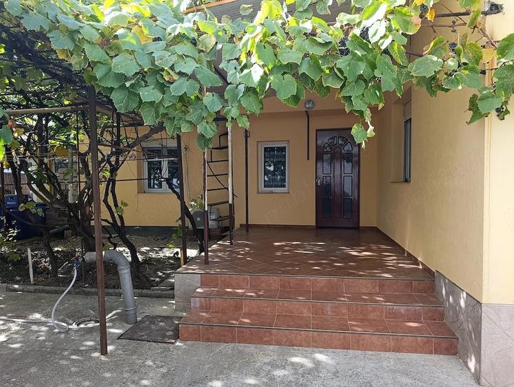 Casă cu Teren 52 Mp în Mehala