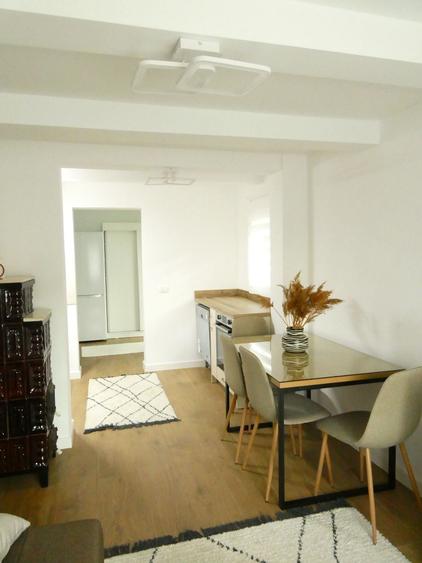 Apartament cu 2 camere semidecomandat în Obcini