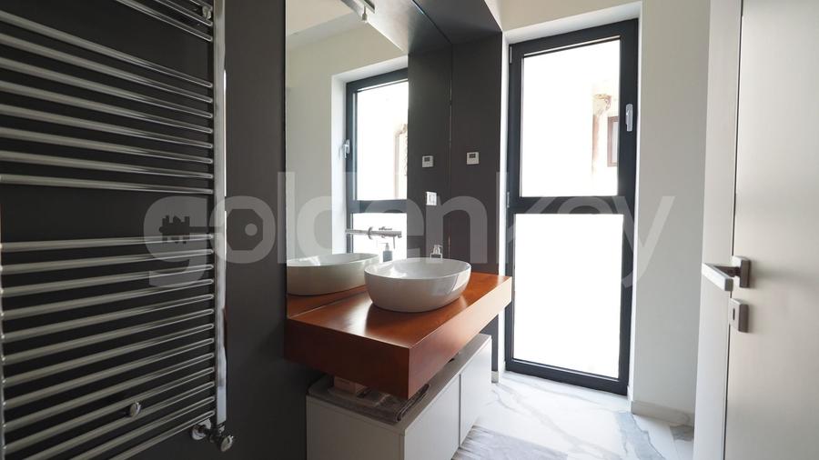 Apartament cu 3 camere decomandat, mobilat în Floreasca