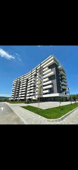 Apartament cu 2 camere decomandat în Sud