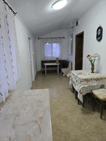 casa de vanzare in Tasad - 8