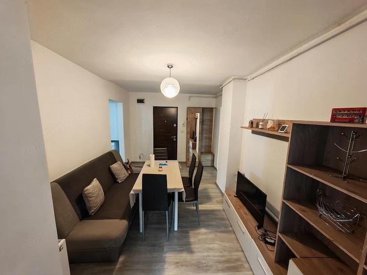 Apartament cu 2 camere,decomandat,etajul 2,zona Baba Dochia - 8