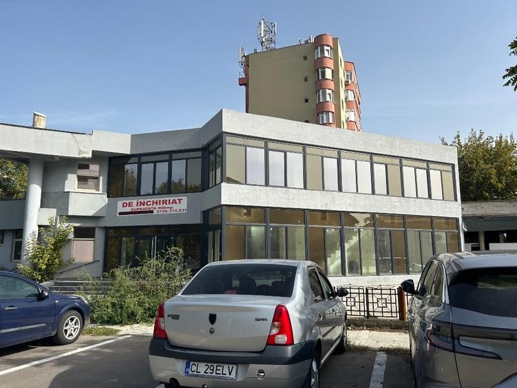 Proprietar , ofer spre închiriere un spatiu comercial premium  în Călărași - 1