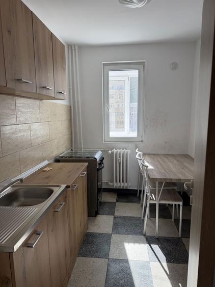Vand apartament 3 camere, sos Colentina, Bucucresti, etaj 6 - 3