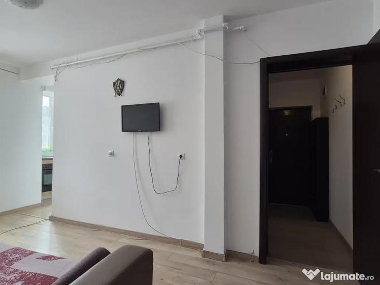 Apartament cu 1 camera str. Sub Cetate zona Poligon. Comision 0 - 5