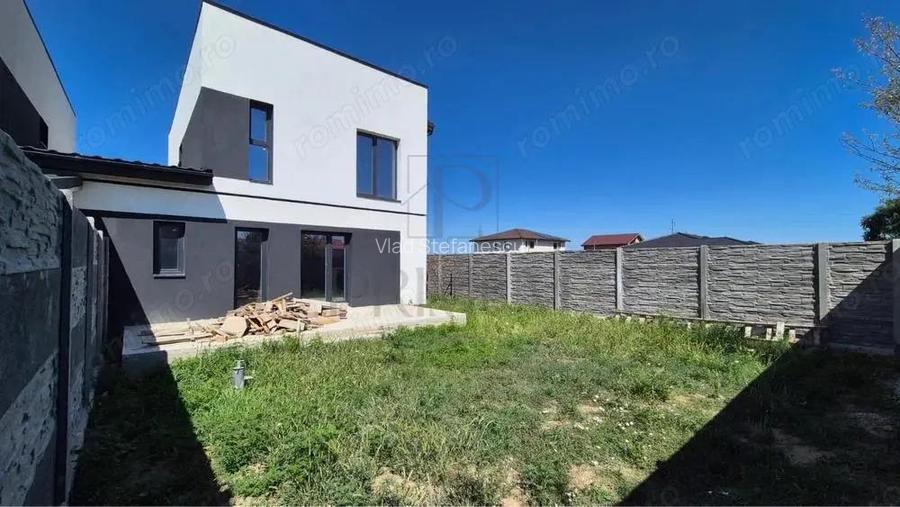 GIROC - Duplex despartit prin camera - 4 Camere - Toate utilitatile GIROC - Duplex despartit prin camera - 4 Camere - Toate utilitatile