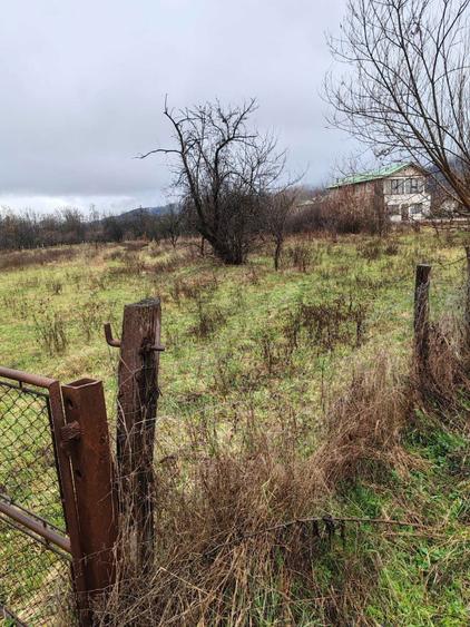 Teren de vanzare in Costesti,Valcea - 2