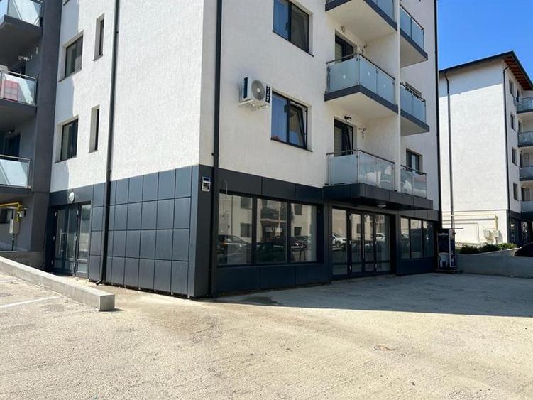 Spatiu Comercial Zona Galata Soseaua Voinesti in Complex Rezidential - 9