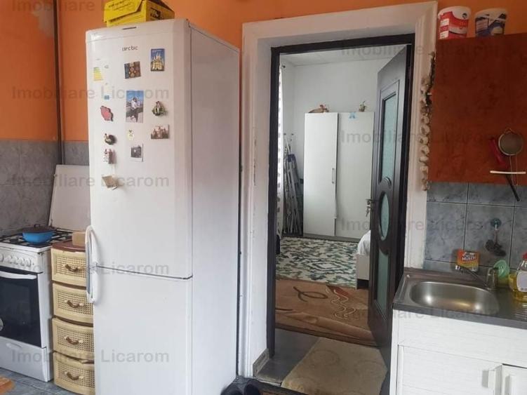 Corp de casa Blumana, zona str Lunga,curte,pod,beci. - 5