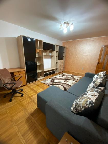 3 camere decomandate, centrala noua, termopan, izolat, 71mp, Piata Sud - 2