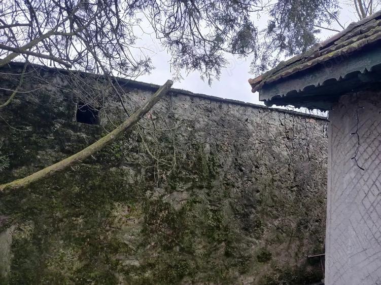 De vacanta 42km de Mangalia,casa din piatra locuibila exclusiv vacanta,vanatoare - 3