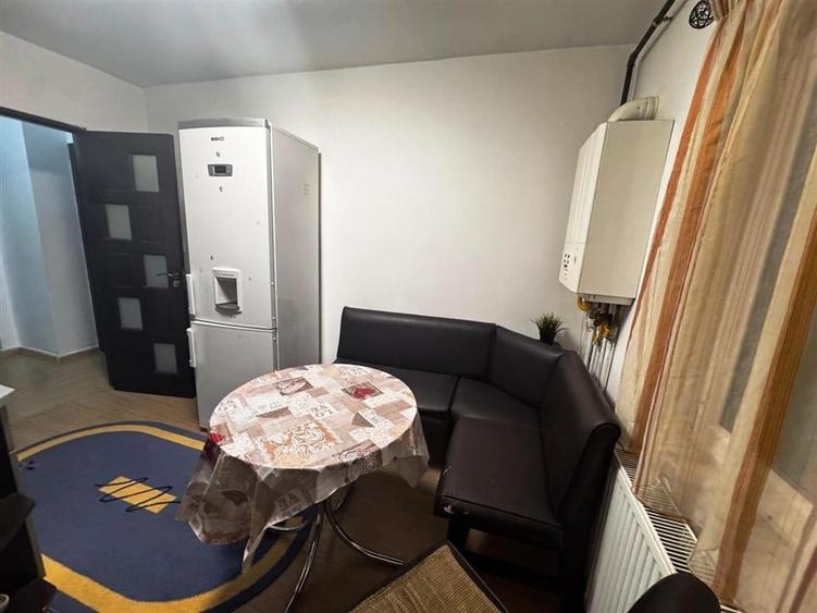 Apartament 3 camere in Ploiesti, zona 9 Mai - 17