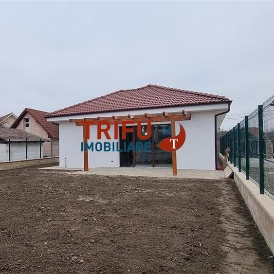 Casa de vanzare pe un nivel la cheie in Barabant - 12