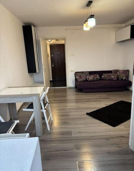 Garsoniera Astra renovata,mobilata modern,62499 Euro - 2