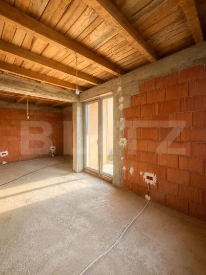 Duplex in Dumbravi?a 4 dormitoare, 305 mp teren - 2