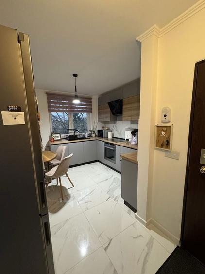 Apartament 2 camere 54mp cartier Rogerius - 1