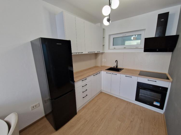 Inchiriez apartament ULTRACENTRAL și ultrafinisat - 3