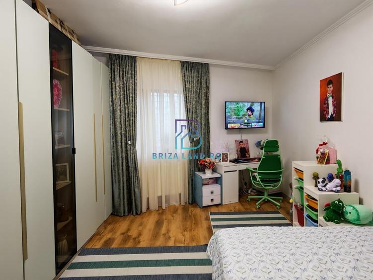 Bucurestii Noi, bd. 16 Februarie, imobil P+E, Parter, sup. 56mp, curte - 9