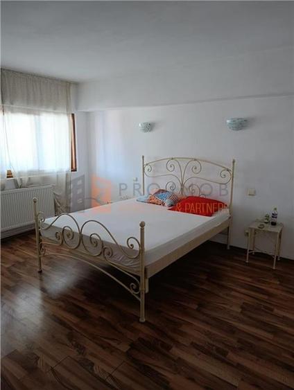 Apartament 4 camere confort 1 decomandat  zona ultracentrala - 2