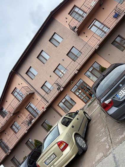 Inchiriez apartament cu2 camere open-space et1 cart bariera valcii - 6