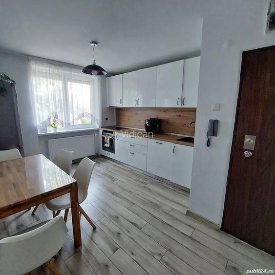Ap. 2 cam, renovat, mobilat utilat, Splaiul Cri?anei Oradea