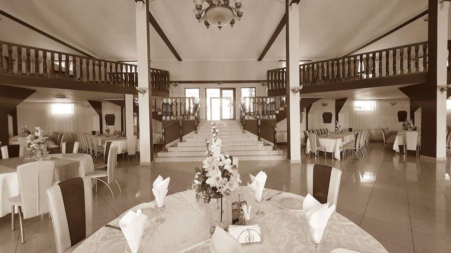 Afacere/Restaurant -Salon evenimente capacitate 600 persoane - 12