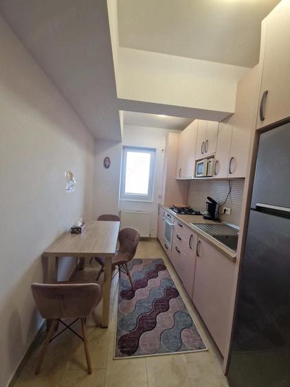 Inchiriez apartament confort 1 cu 2 camere ,baie ,bucatarie,balcon ,baie ,loc de parcare, - 4